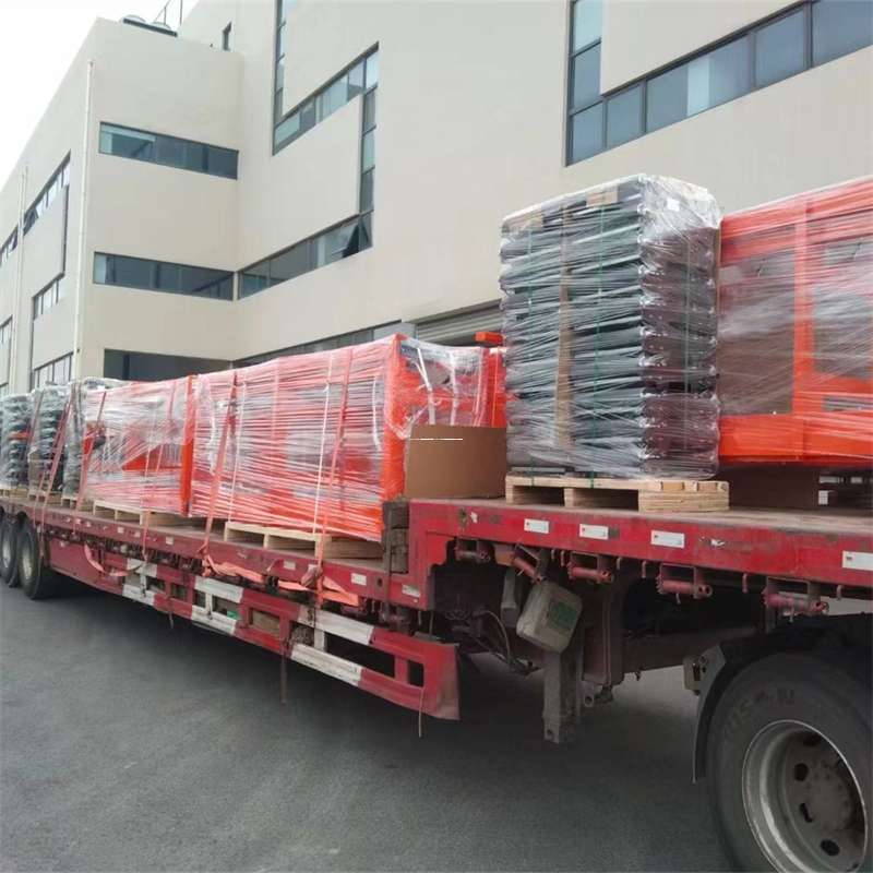 河南信阳淮滨县到新疆伊犁霍城县物流公司河南信阳淮滨县至新疆伊犁霍城县物流专线往返运输